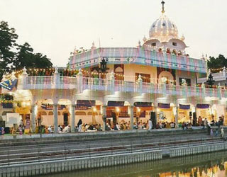Amritsar Gurudawara Tour (In & Around) (1 Night-2 Days)